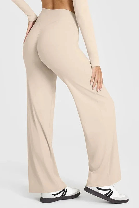 Align Straight-Leg Yoga Pants