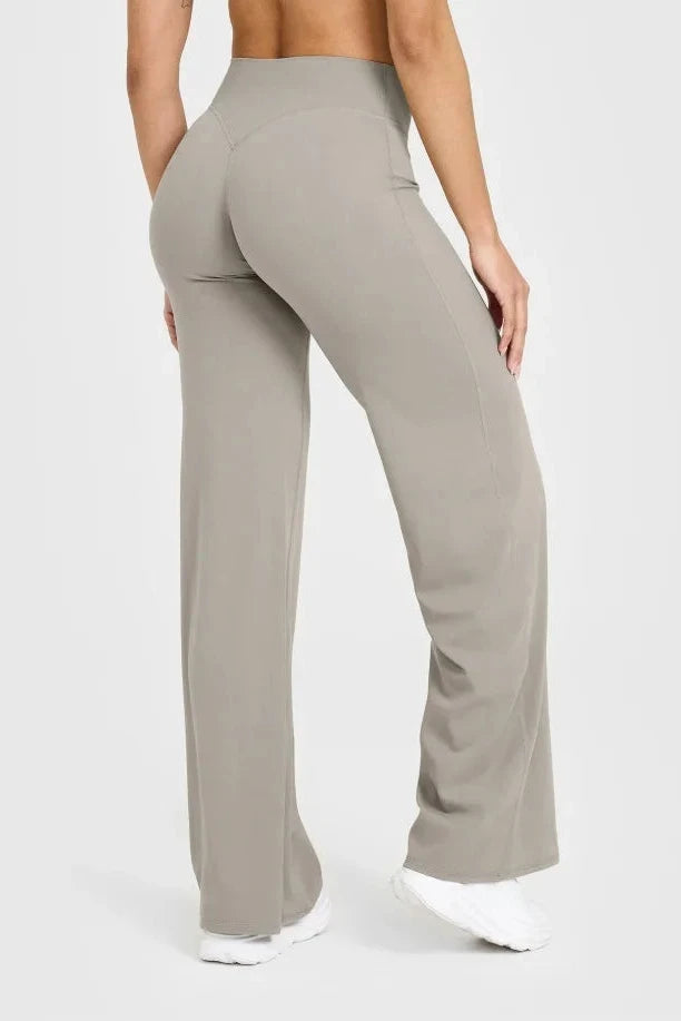 Align Straight-Leg Yoga Pants